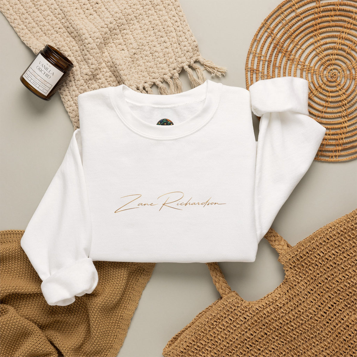 Minimal Script Crewneck Sweatshirt – Elegant Signature Logo